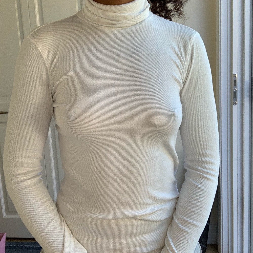 Turtle neck long sleeve